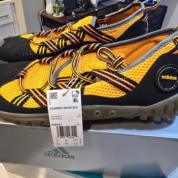 Adidas US 10.5 Men Water Moc Orange/Black Outdoors Adventure Mesh EQT IH8661 New - Picture 1 of 15